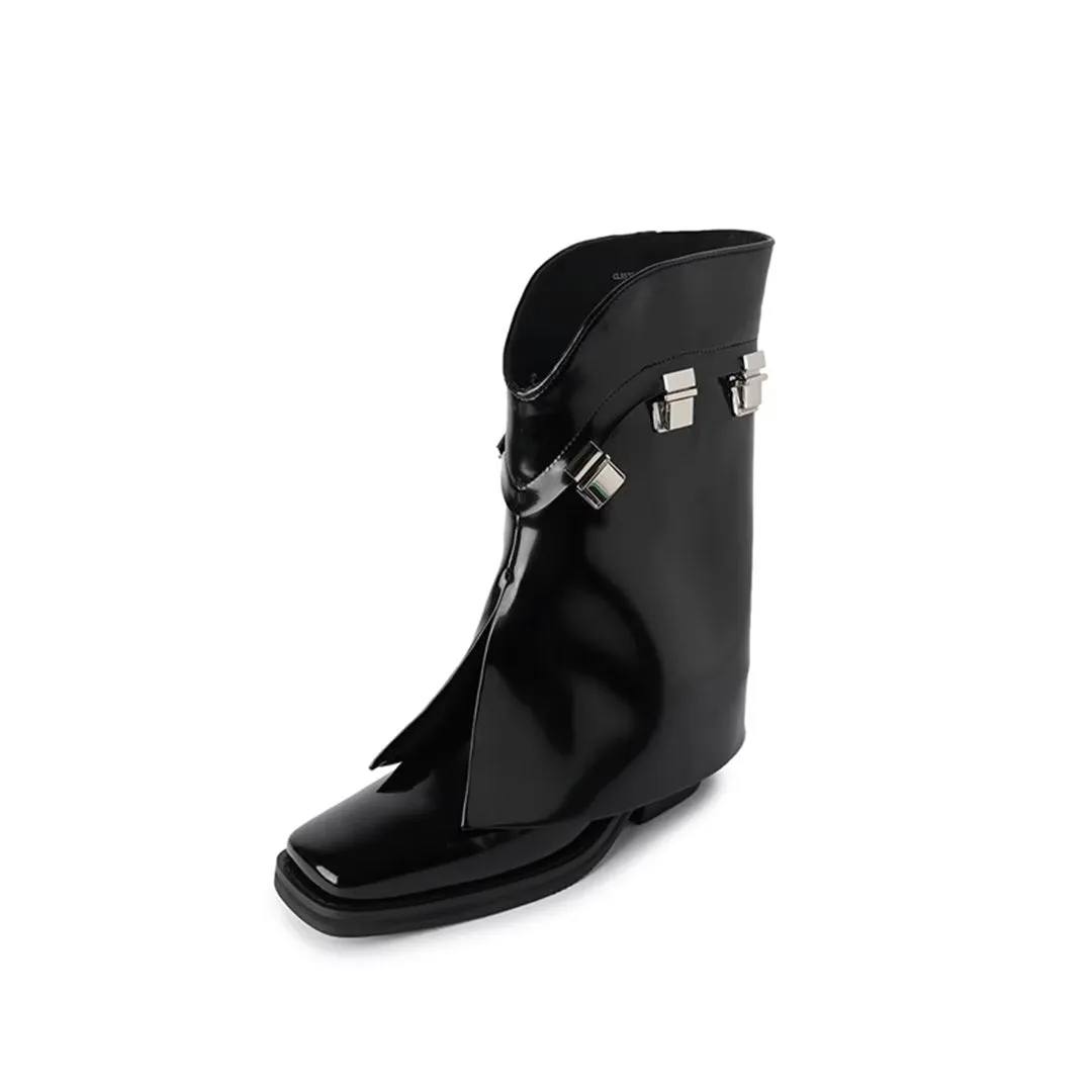 ChicLeather Elegance Square-Toe Winter Slip-On Boots