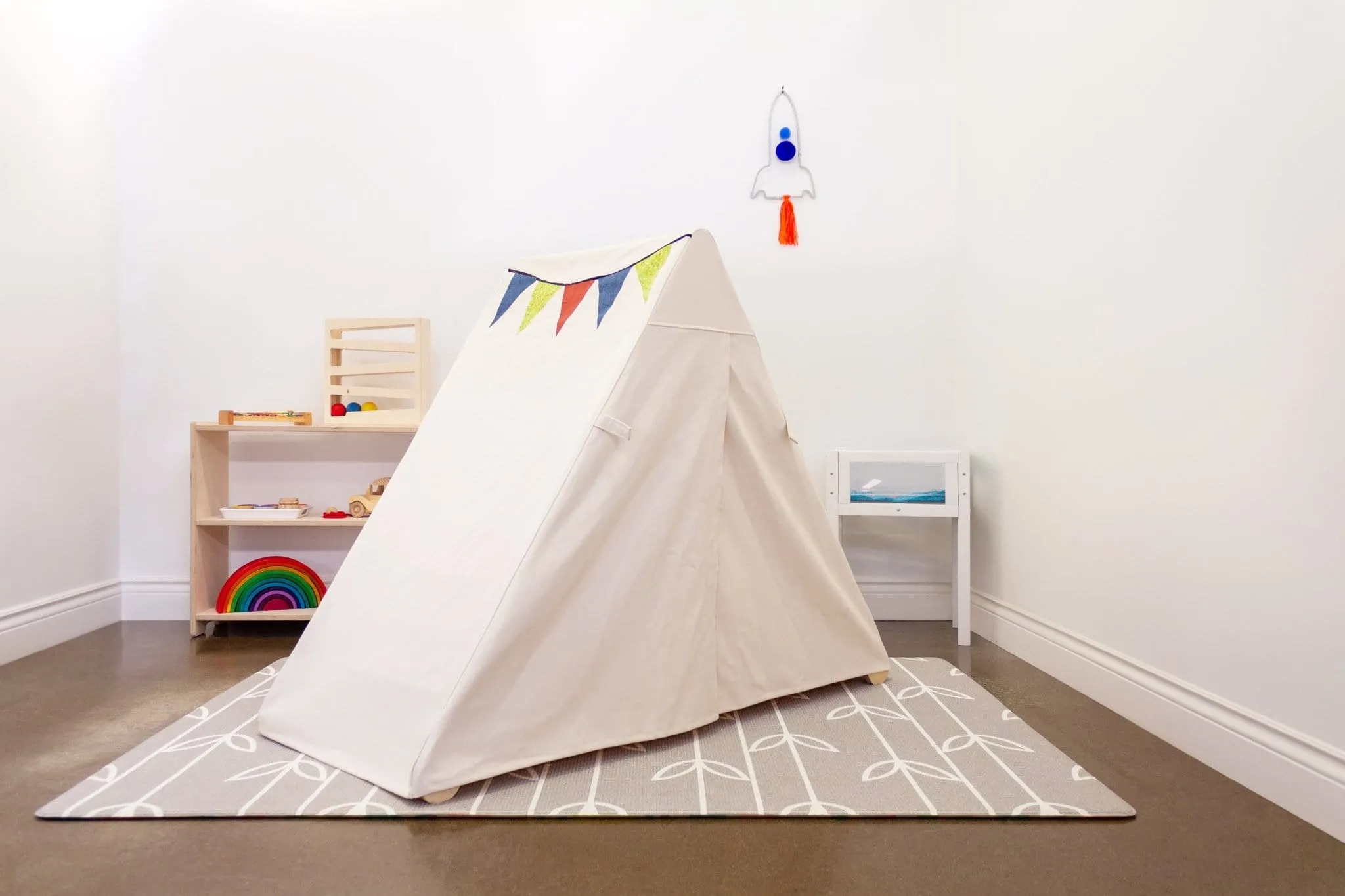 Montessori Climbing Triangle Tent