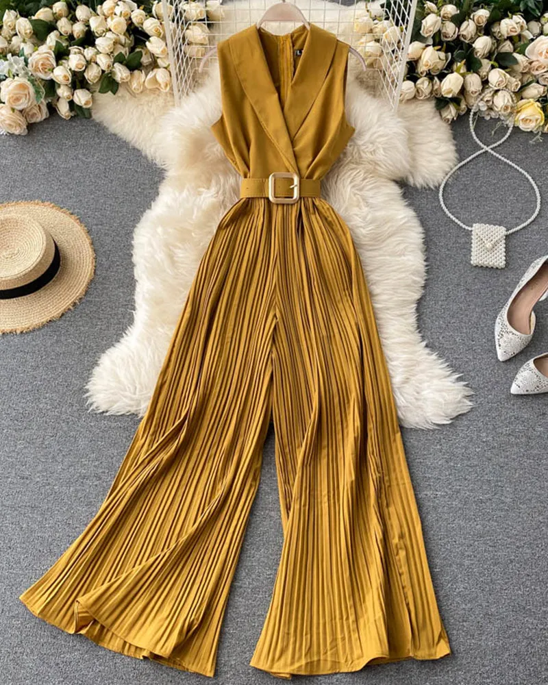 Stylish v-neck sleeveless jumpsuit    S100